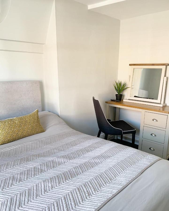 The Traveller'S B&B Louth  Bagian luar foto