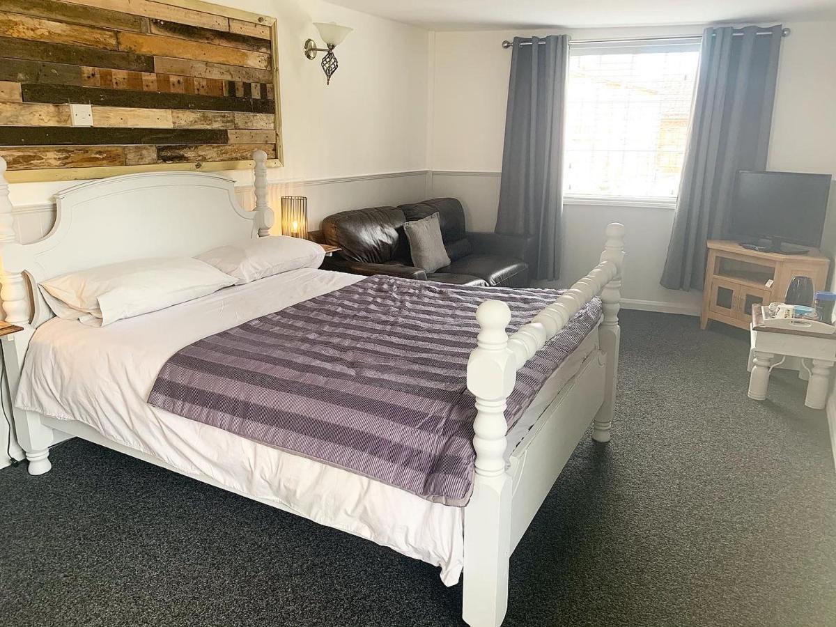 The Traveller'S B&B Louth  Bagian luar foto