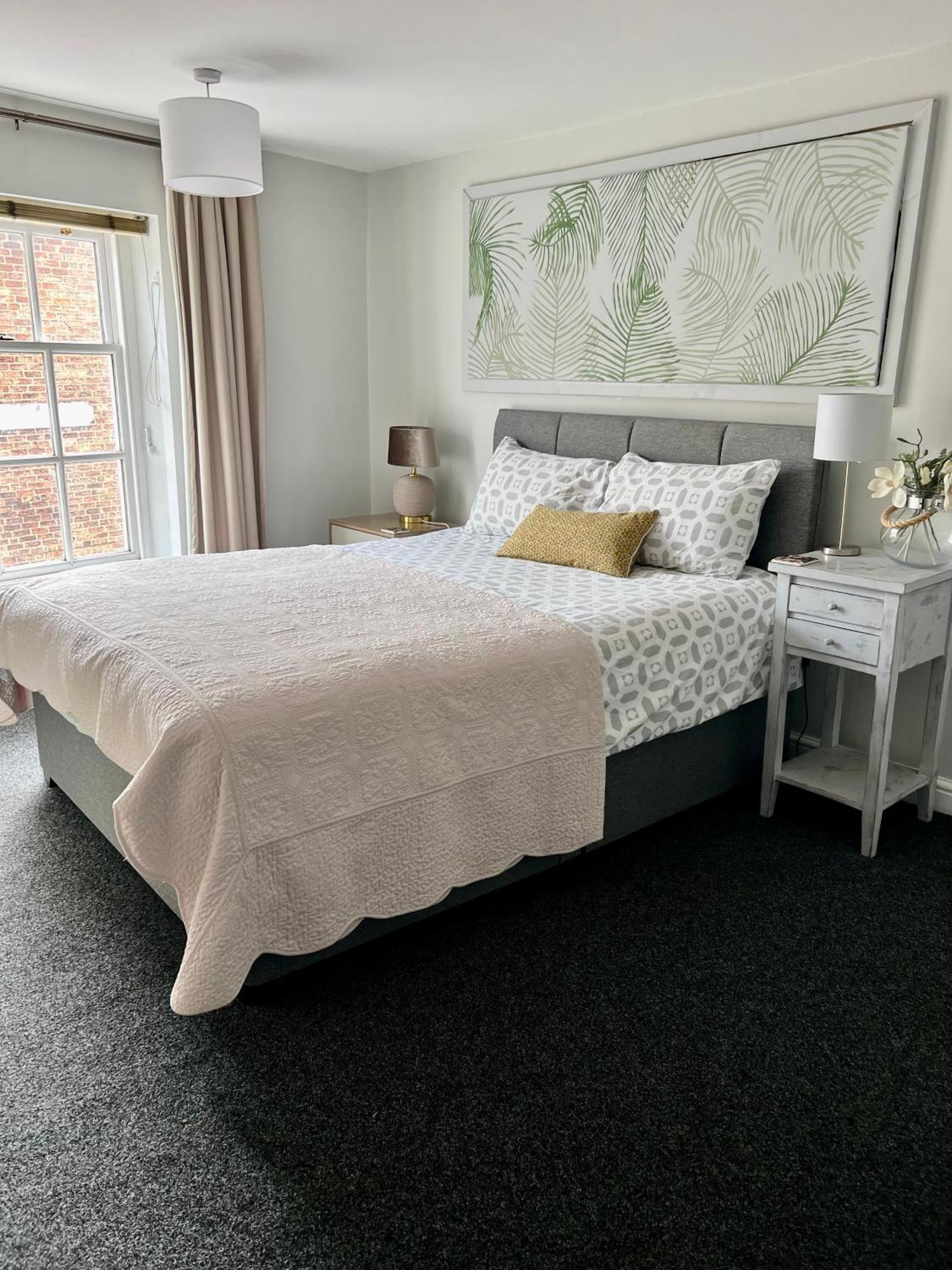 The Traveller'S B&B Louth  Bagian luar foto