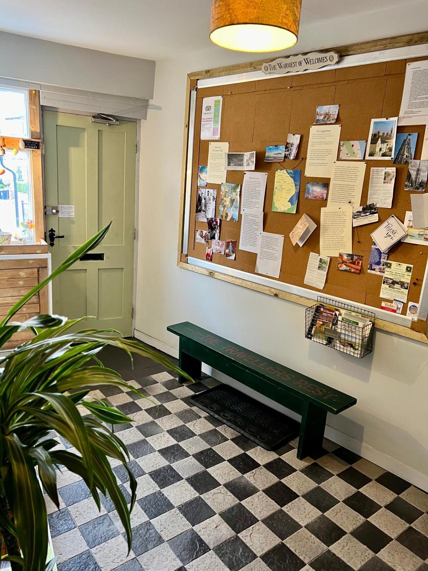 The Traveller'S B&B Louth  Bagian luar foto